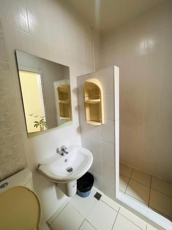 Aekkalukthai Hostel Rayong Exteriér fotografie