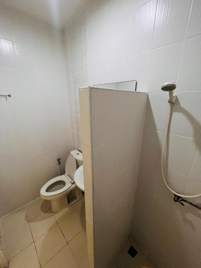 Aekkalukthai Hostel Rayong Exteriér fotografie